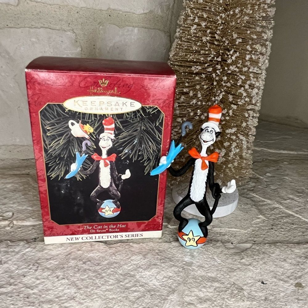 Hallmark keepsake ornament “ The Cat in the Hat” Dr.Seuss 1999